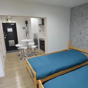 Comfort Cube Phoenix S Ropponmatsu（サンシャイン六本松） , 福岡市 日本